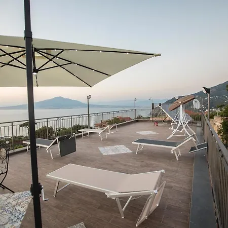 Prázdninový dům Il Casale Del Sole Montechiaro *