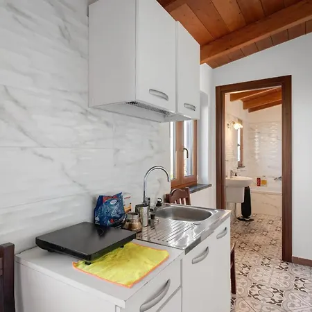 Il Casale Del Sole Montechiaro Tatil Evi