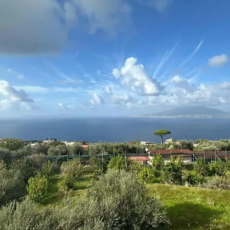 Il Casale Del Sole Montechiaro Tatil Evi *