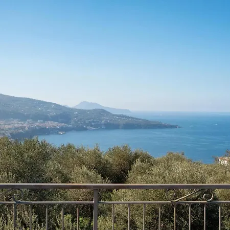 Il Casale Del Sole Montechiaro